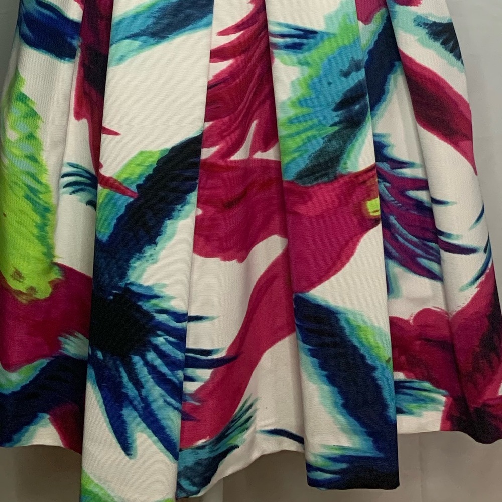 Floral Spring Dress - Picture 2 of 6